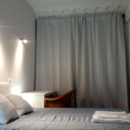 Hostal Trevinca マドリード エクステリア 写真