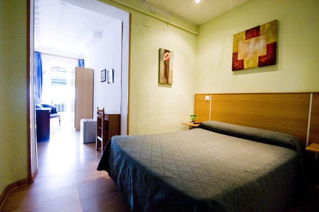 Hostal Trevinca マドリード エクステリア 写真